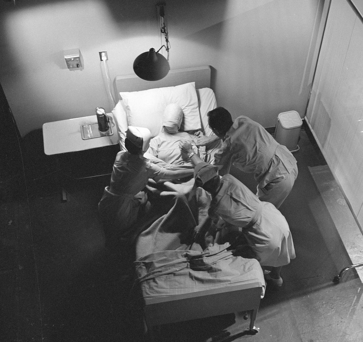 Twilight Zone Eye of the Beholder