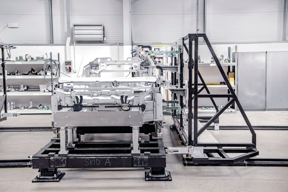 polestar-bonded-aluminium-platform-1