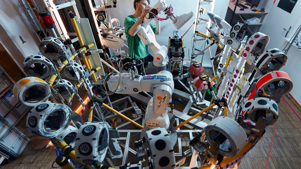 Nike's B.I.LL. robot for cleaning sneakers make a human look small
