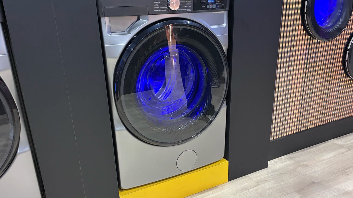 uv light in washing machine