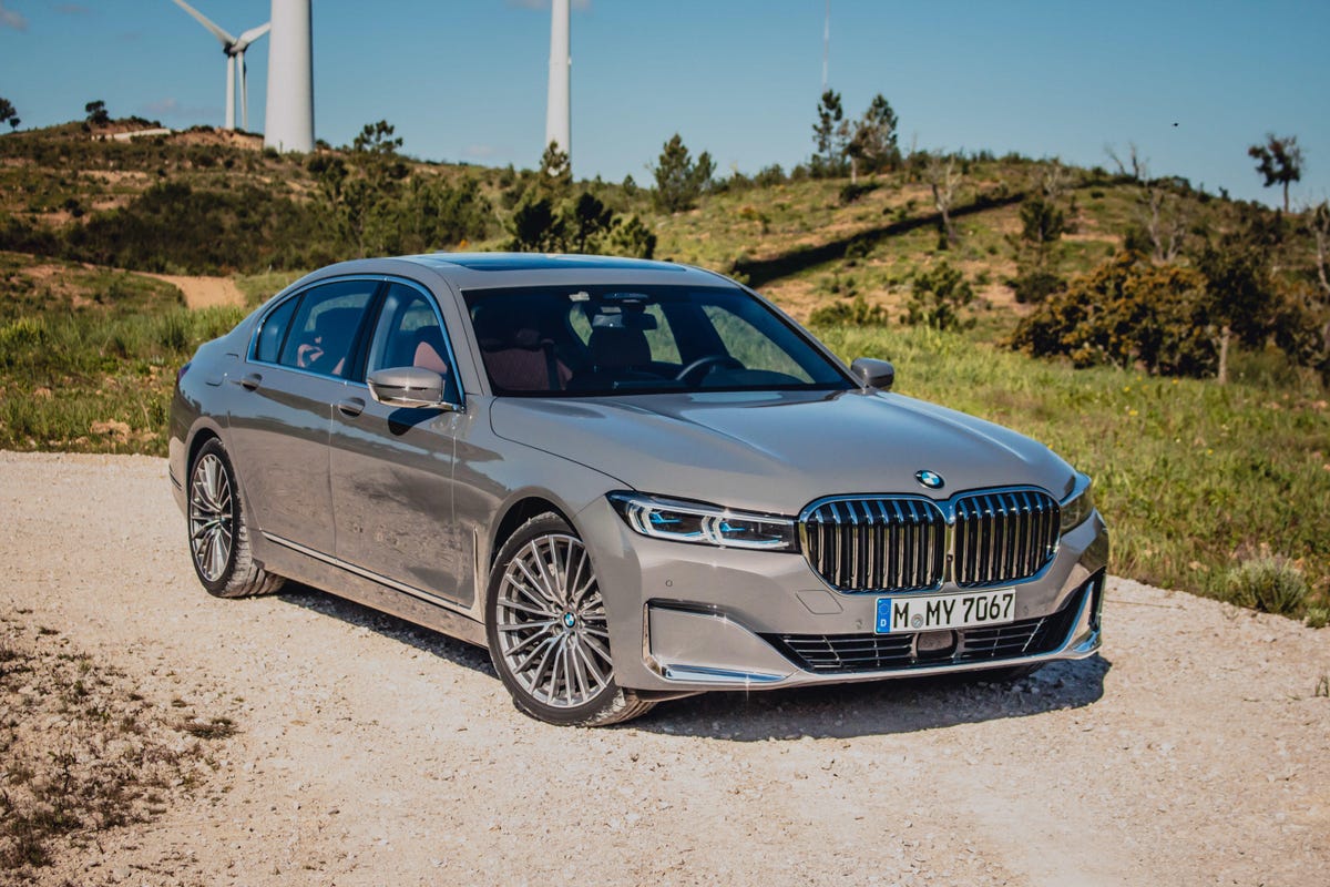 2020-bmw-750li-xdrive-1