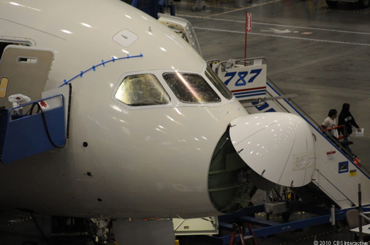 787_close-up_nose.jpg