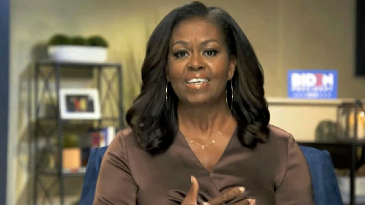 michelle-obama-necklace-1