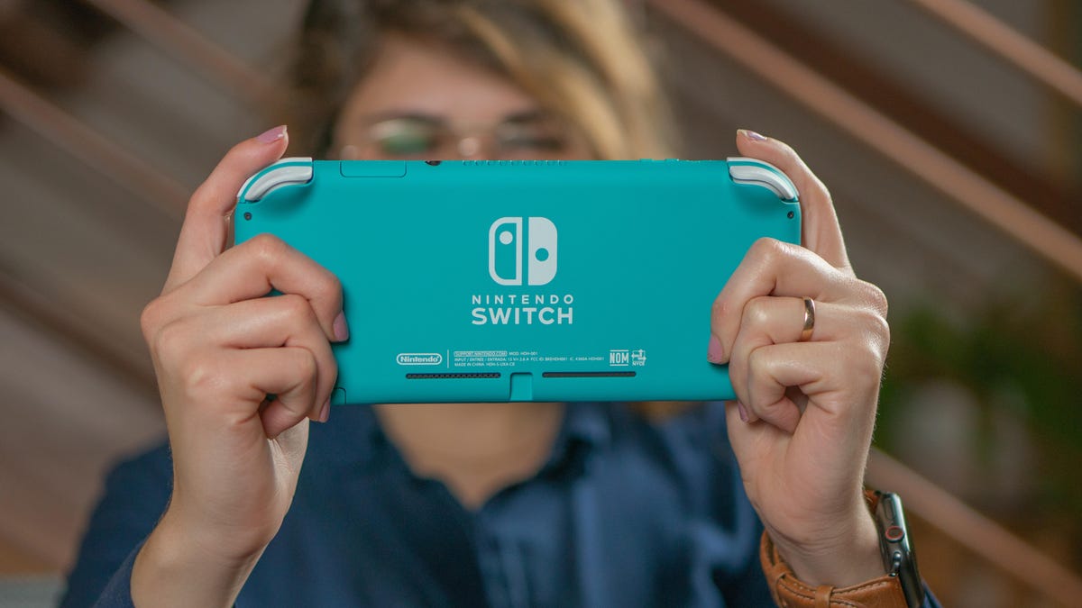 nintendo-switch-lite-4